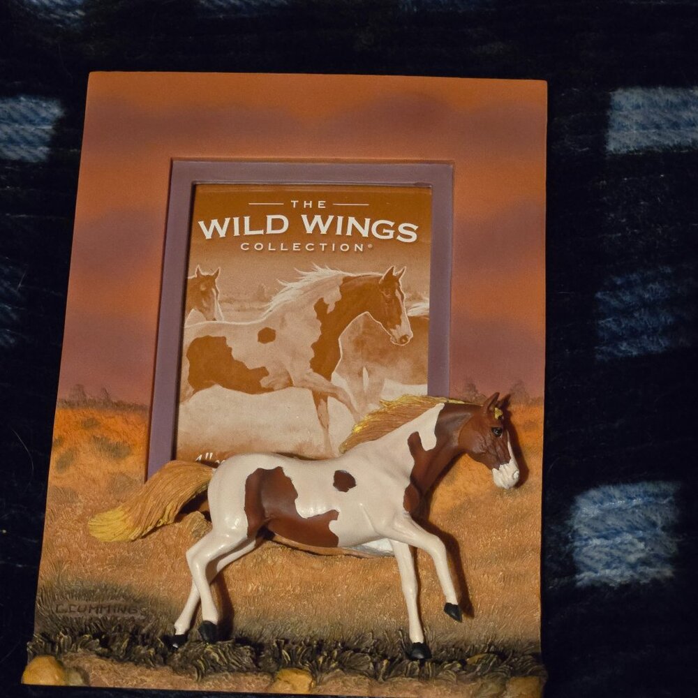 Wild Wings Horse Picture Frame  New in Box